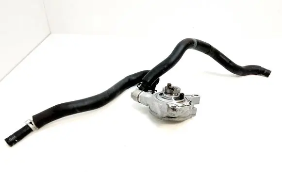 Mazda CX-5 II Vacuum pump PYFA18G00
