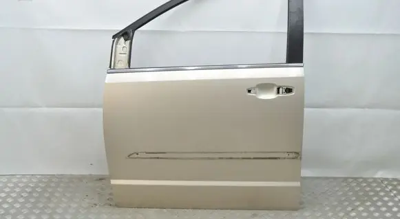 Chrysler Town & Country V Front door PFS