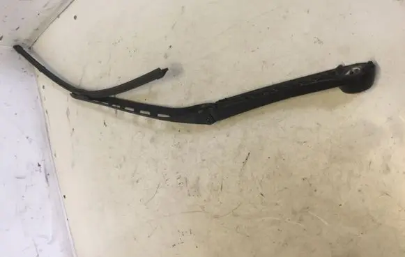 BMW 6 E63 E64 Windshield/front glass wiper blade 