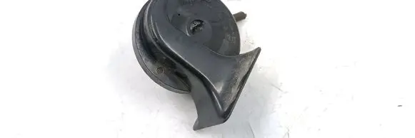 Audi A4 S4 B5 8D Horn signal 00884