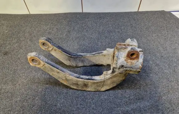 BMW X5 E70 Front lower control arm/wishbone 6775088