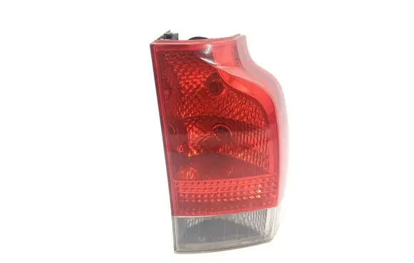 Volvo V70 Rear/tail lights 30643333 30643335