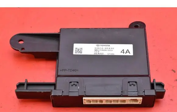 Toyota Yaris Cross Engine control unit/module ECU 886500DA90