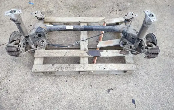 Opel Astra K Rear axle beam 39056534