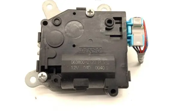 Lexus CT 200H Air flap motor/actuator 0638002120