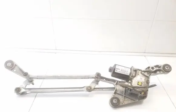 Mercedes-Benz V Class W447 Front wiper linkage and motor W000051184
