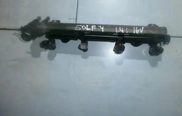 Volkswagen Golf IV Fuel main line pipe 036133319 036031g