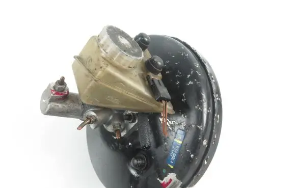 Mercedes-Benz E W124 Brake booster 3676204024