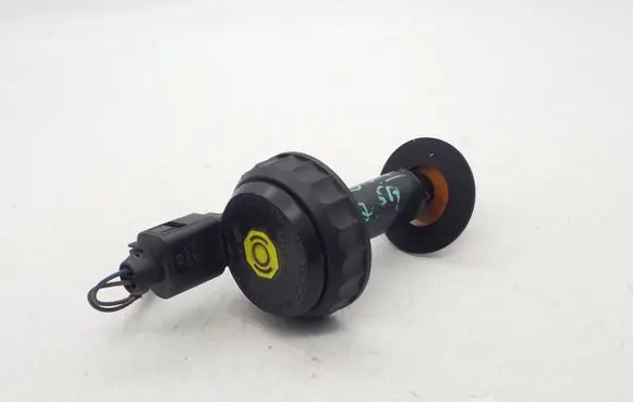 Volvo S60 Brake fluid reservoir 1K2611349C