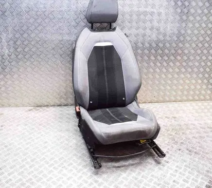 Opel Mokka B Front driver seat 9823918880