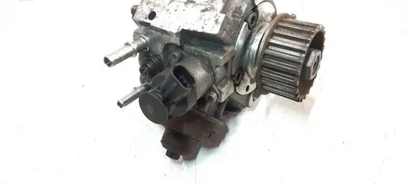 Ford Fiesta Fuel injection high pressure pump 9688499680 0445010516