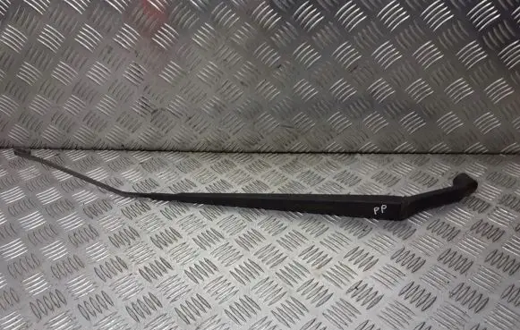 Mitsubishi Colt Front wiper blade arm