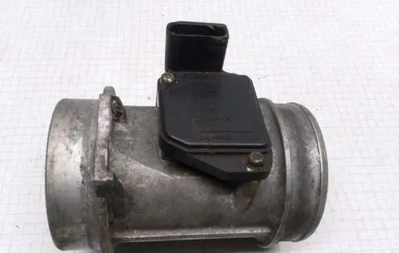 Audi A6 S6 C5 4B Mass air flow meter 059906461D 1B0133835K
