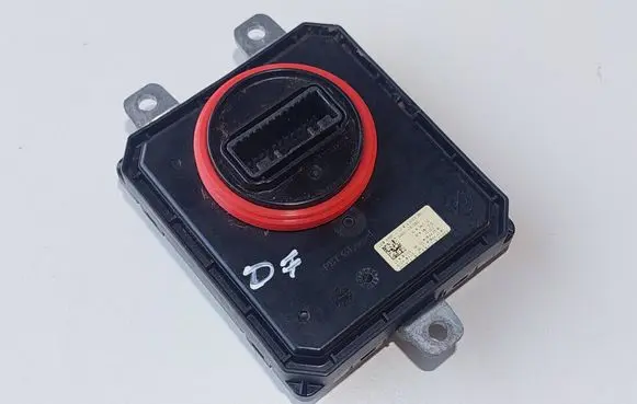 Hyundai i30 LED ballast control module G492191000