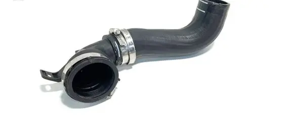 Intercooler hose/pipe