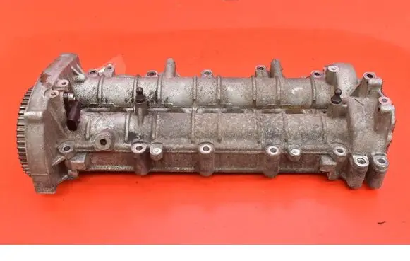 Opel Astra H Rocker cam cover 55184358