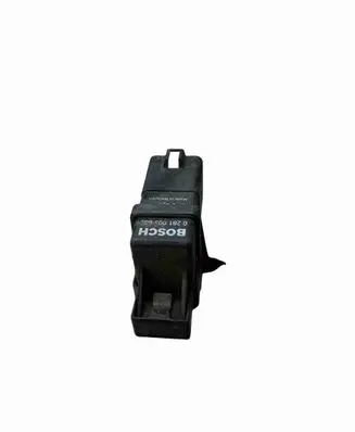 Volvo XC90 Glow plug pre-heat relay 30751798 0281003037