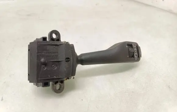 BMW 5 E39 Wiper control stalk 01204030 8375408
