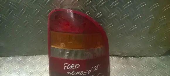 Ford Mondeo MK II Rear/tail lights