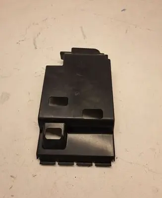 Mercedes-Benz GLE (W166 - C292) Fuse box cover A1665400080