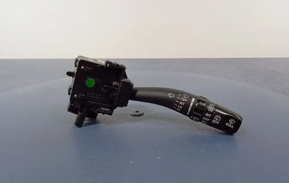 KIA Carens II Wiper turn signal indicator stalk/switch 202004726
