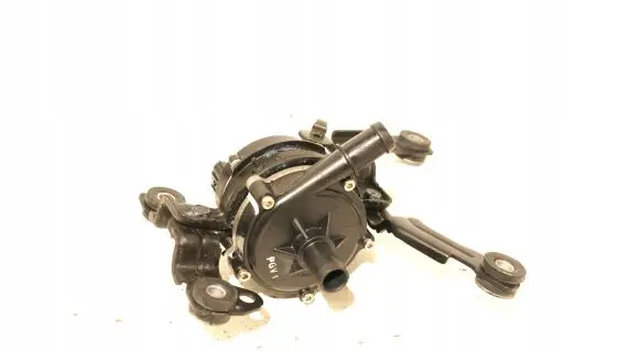 Hyundai Kona I Water pump