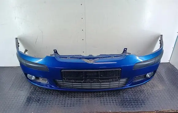 Volkswagen Golf V Front bumper
