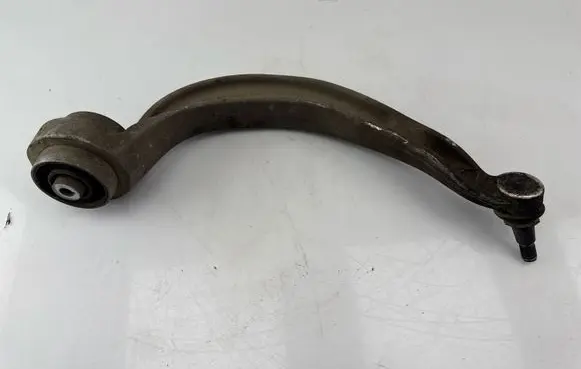 Audi A6 C7 Front lower control arm/wishbone 4G0407696