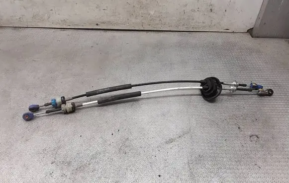 Peugeot 308 SW Gear shift cable linkage