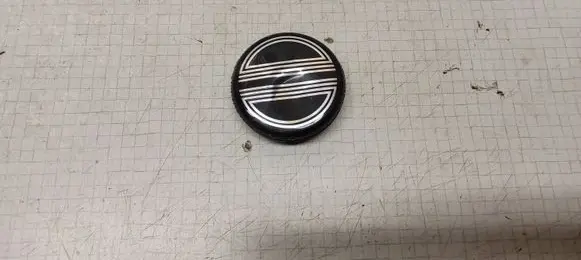 Volkswagen Golf V Original wheel cap