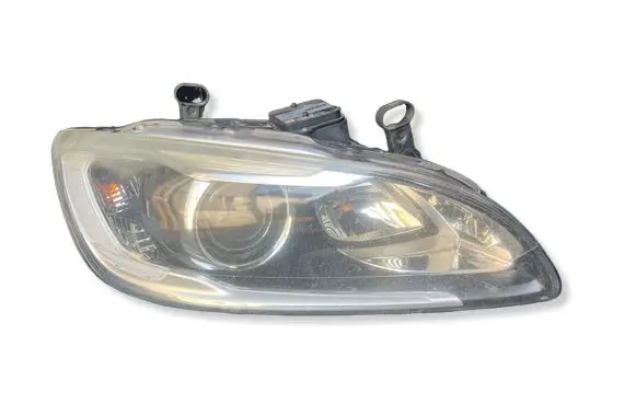 Volvo V60 Headlight/headlamp 31420111 89908435