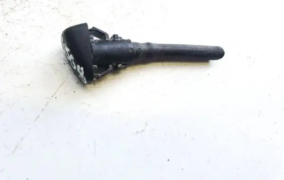 KIA EV6 Windshield washer spray nozzle 