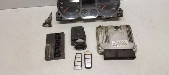 Volkswagen PASSAT B6 Engine ECU kit and lock set 06F906056GN 0261S02344 3C0905843