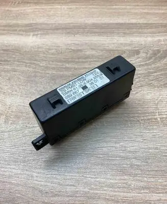 BMW 5 E39 Door control unit/module 6904255 689667 Used