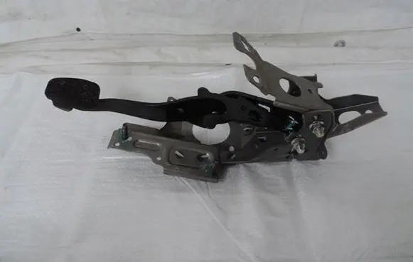Ford Ecosport Brake pedal 8V512450BG