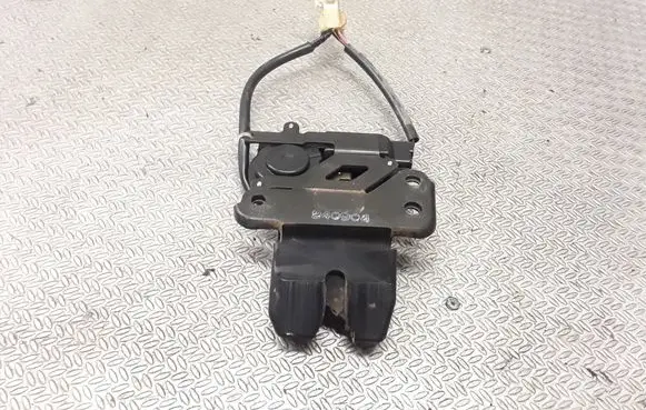 Toyota Avensis T250 Tailgate/trunk/boot lock/catch/latch