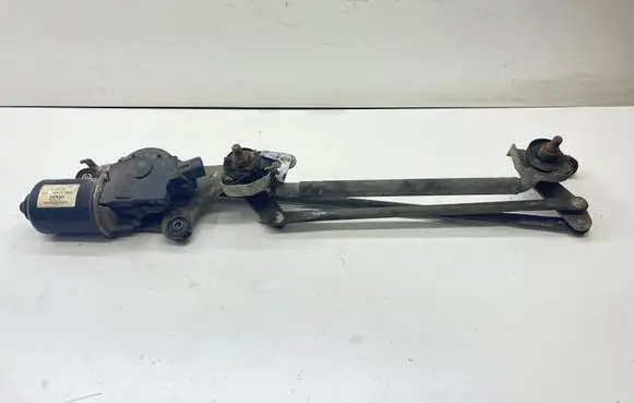Mitsubishi Colt Front wiper linkage and motor 8250A153 06H27B9943 MS1592006821