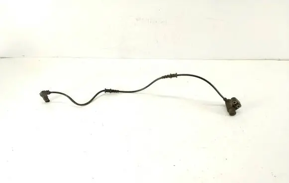 Mercedes-Benz E W212 ABS brake wheel speed sensor 2105407681 7681