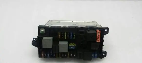 Mercedes-Benz CLS C219 SAM control unit A2115456201