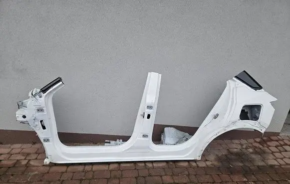 Opel Mokka B Side car body part 5O5P5L5E5X551016