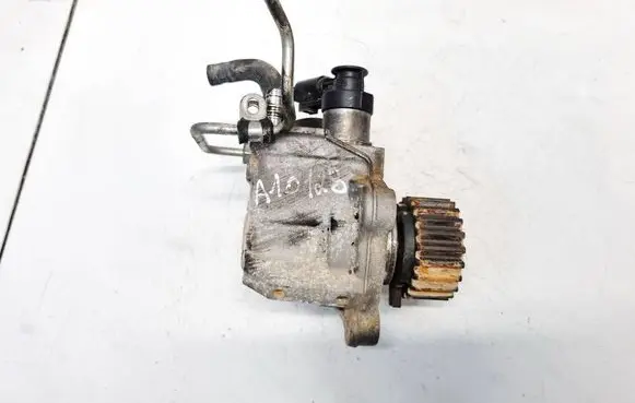 Audi Q3 8U Fuel injection high pressure pump 03L130755AC 0445010529