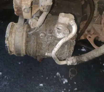 Mitsubishi Space Wagon Air conditioning (A/C) compressor (pump) 4472001940 hgc134a