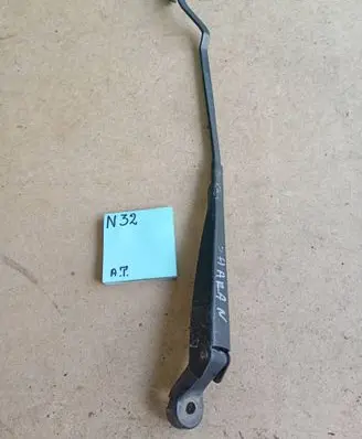 Volkswagen Sharan Rear wiper blade arm 5698889