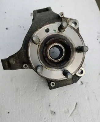Jaguar E-Pace Stub axle 28c84864