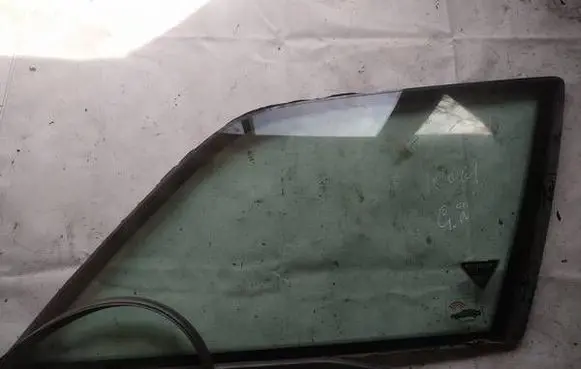 Audi 100 S4 C4 Rear side window as2