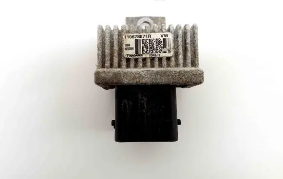 Nissan Qashqai Glow plug pre-heat relay 110678071R