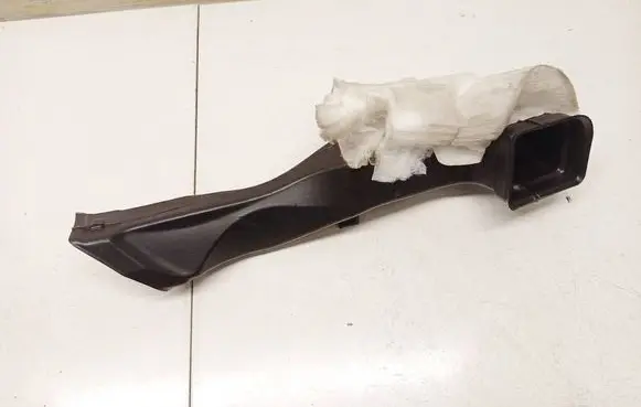 Mercedes-Benz E W211 Cabin air duct channel A2116800687