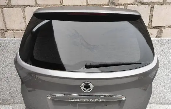 SsangYong Korando Tailgate/trunk/boot lid 6401134114