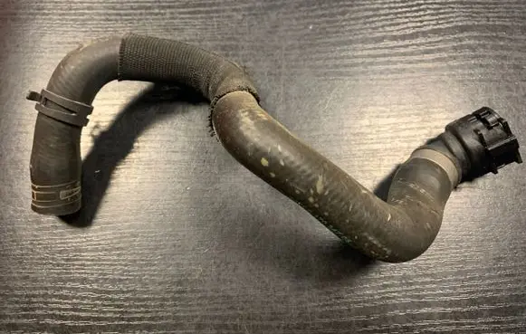 BMW 5 F10 F11 Engine coolant pipe/hose 9170347