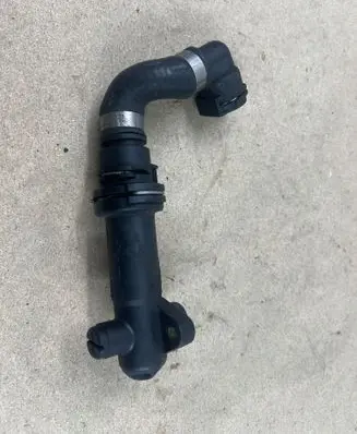 BMW 5 E39 EGR thermostat 2247723